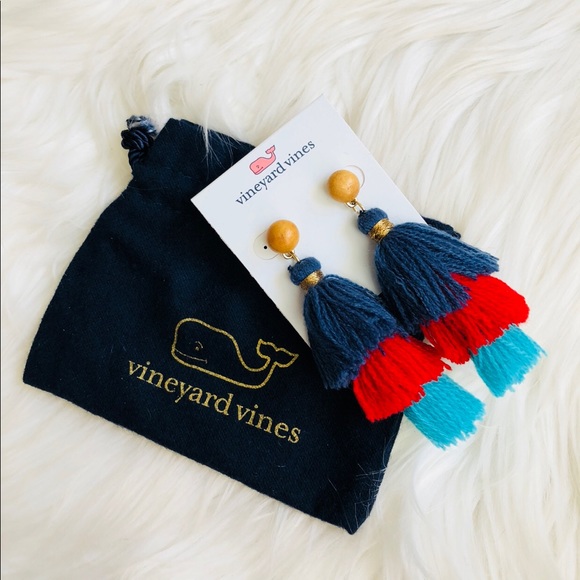X S O L D X Vineyard Vines Tassel Earrings - Picture 2 of 2